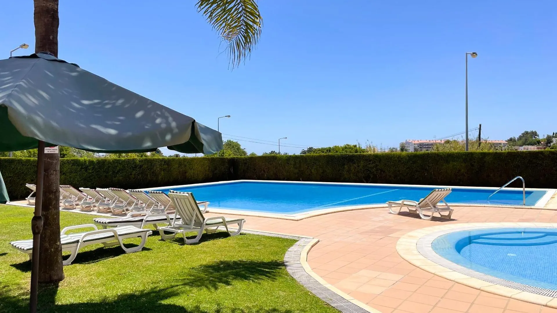 شقة Apartamento T1 110, Praia Do Vau - Terracos Do Vau بورتيماو