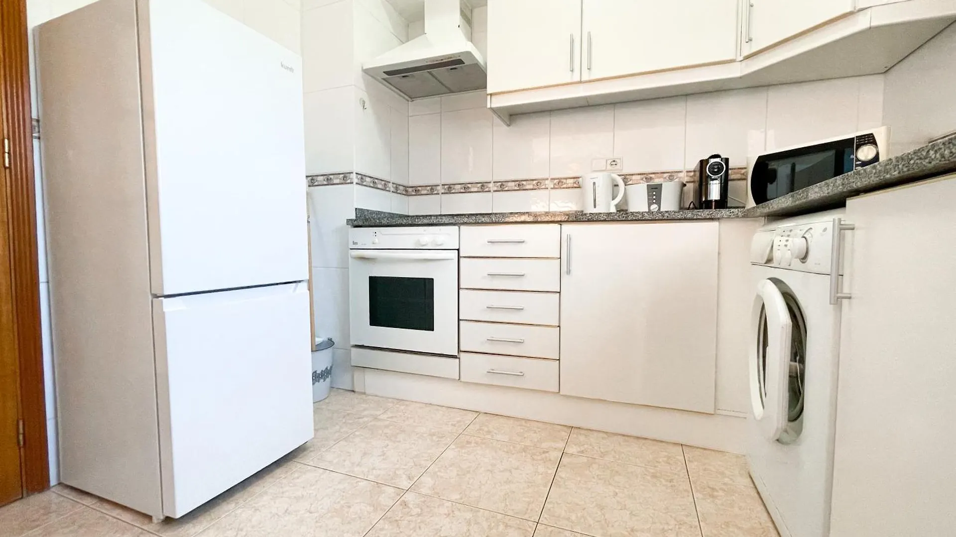 Apartamento T1 110, Praia Do Vau - Terracos Do Vau بورتيماو 0*,  البرتغال